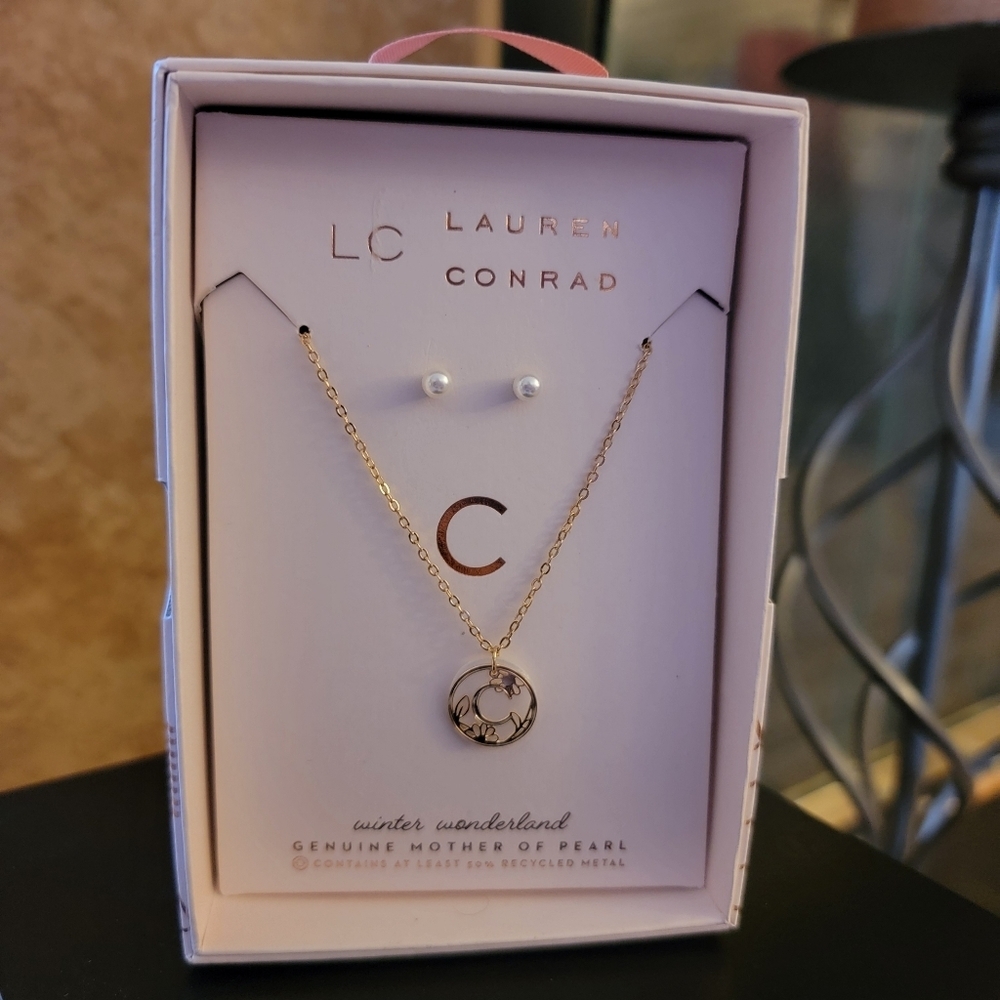 LC Lauren Conrad Necklace Set Winter Wonderland Letter C Genuine Mother of Pearl